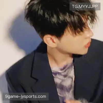 廉李然